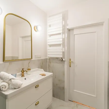 Libra - Ac - By Rentujemy *